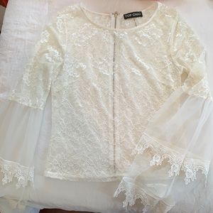 Lace belle sleeve top